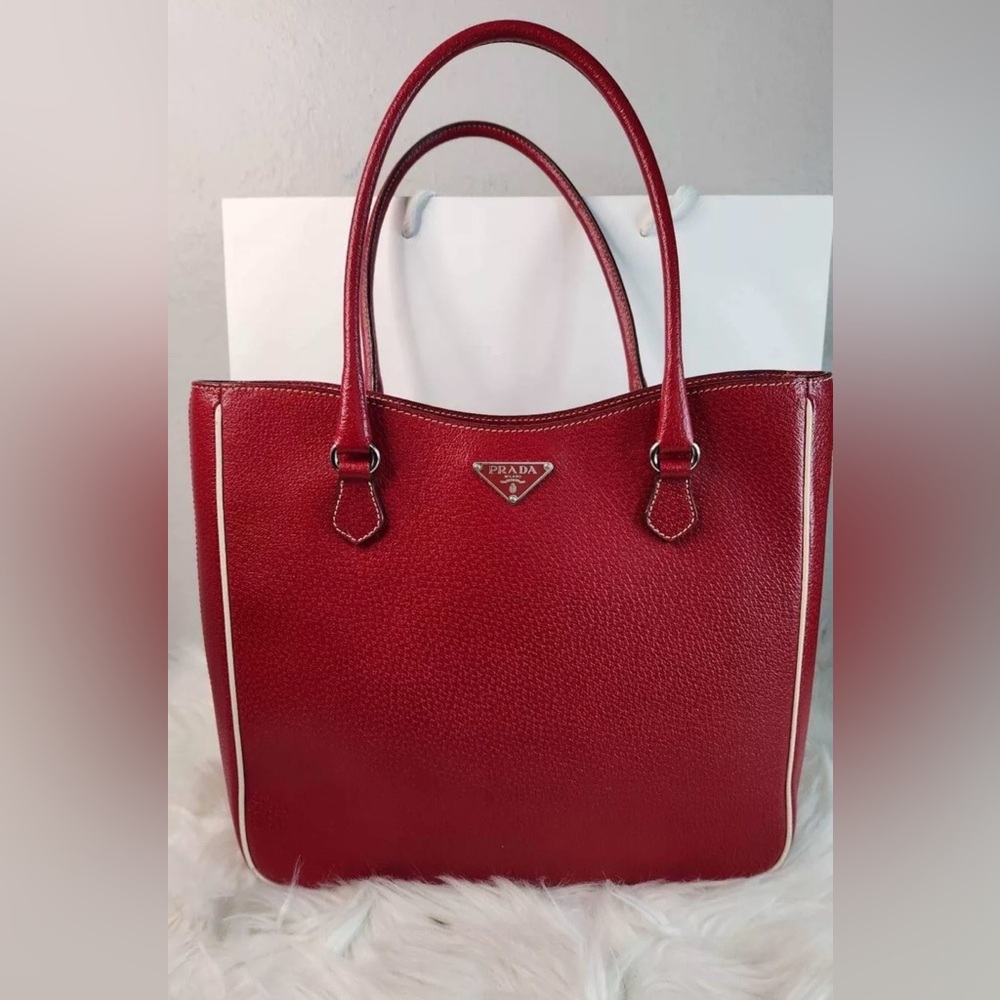 ❌ SOLD ❌ Prada Red Leather Tote Authentic